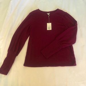 Top/sweater ( A New Day)